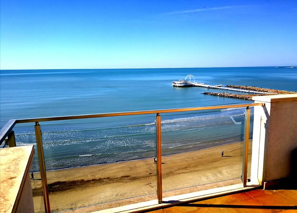 Turtle Apartment Durres