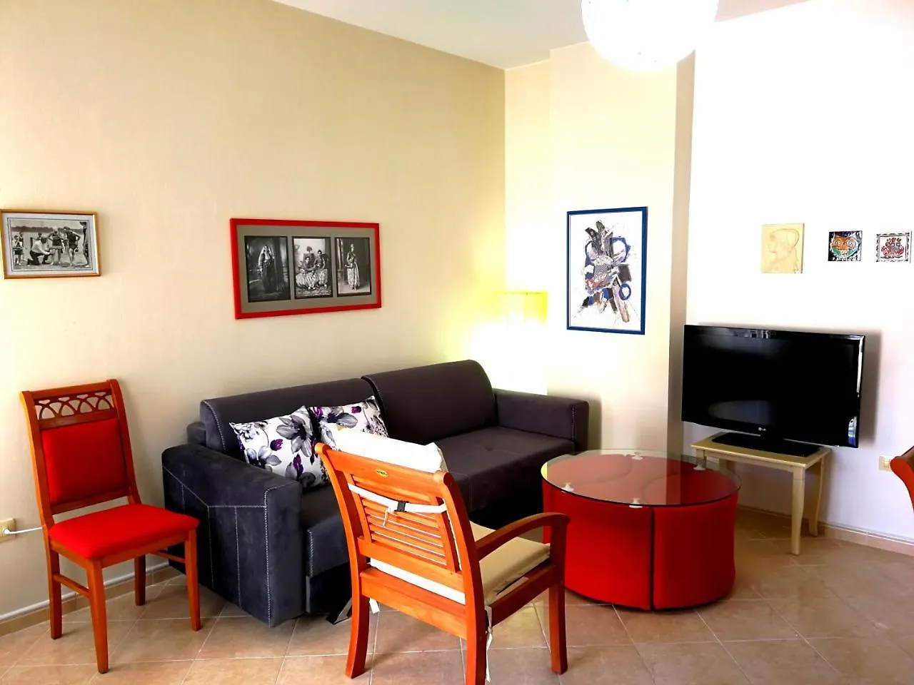 Turtle Apartment Durres